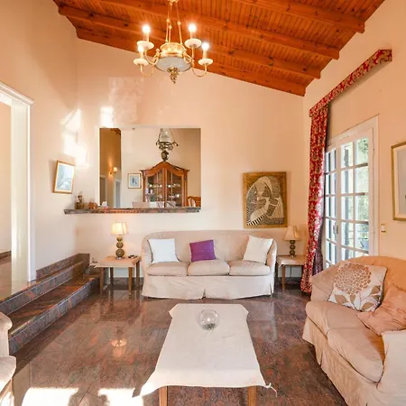 Villa Panorama Katávolos